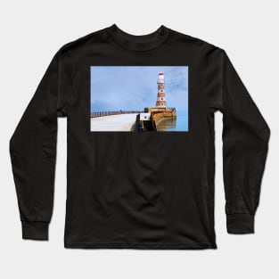 Roker Pier and Lighthouse, Sunderland, North East England Long Sleeve T-Shirt